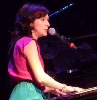 Sarah slean © 2012