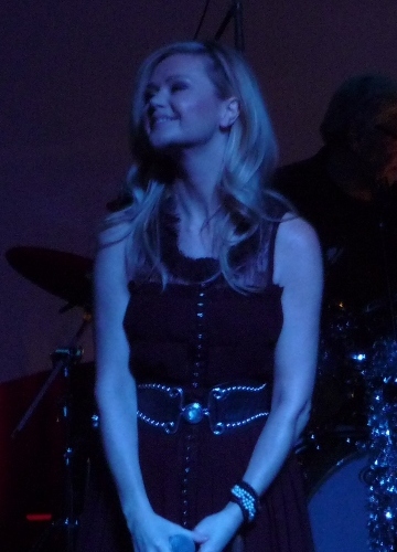 Beverley Mahood © 2014